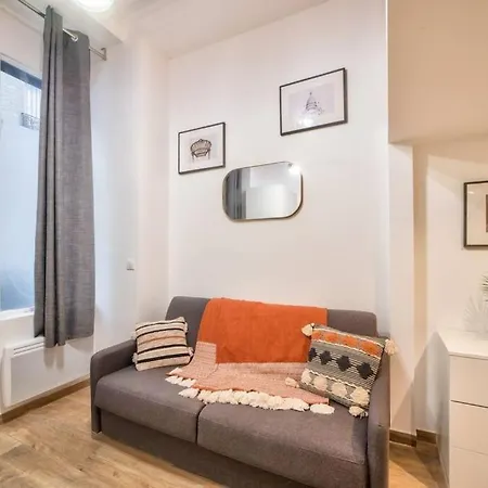 Apartment Bel Au Coeur De Montmartre